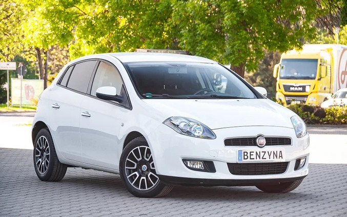 Fiat Bravo cena 21900 przebieg: 168500, rok produkcji 2012 z Pieszyce małe 562